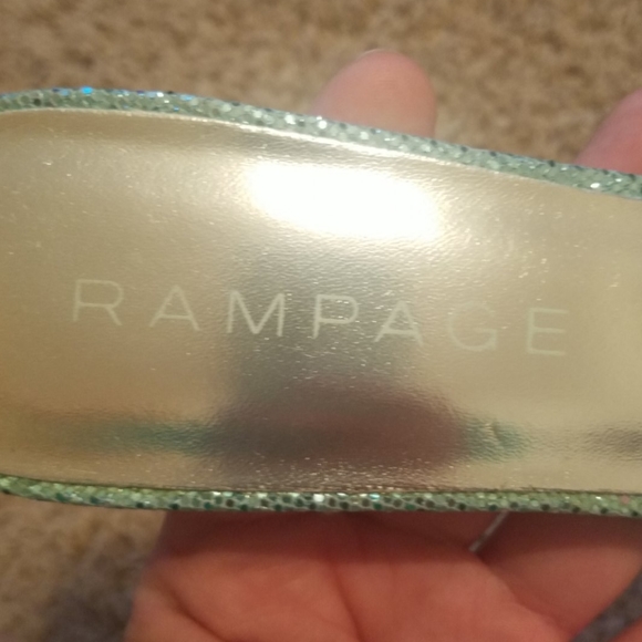 Rampage heels - Picture 3 of 5